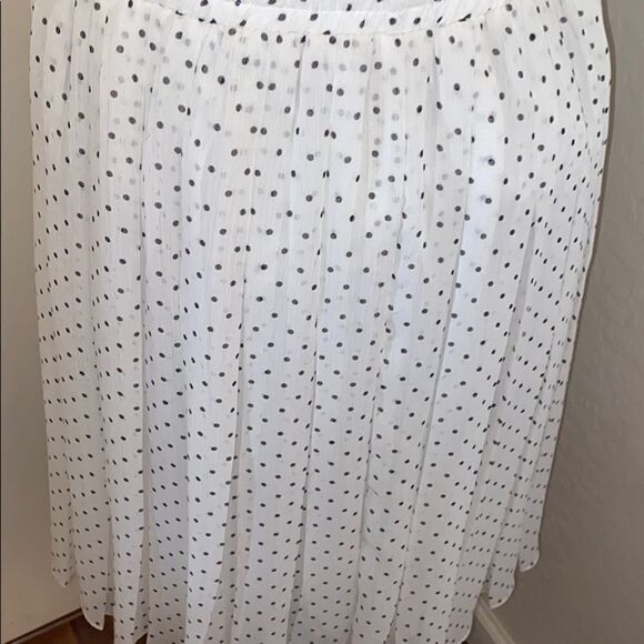 Organic By John Patrick Polka Dot Skirt - Picture 5 of 10